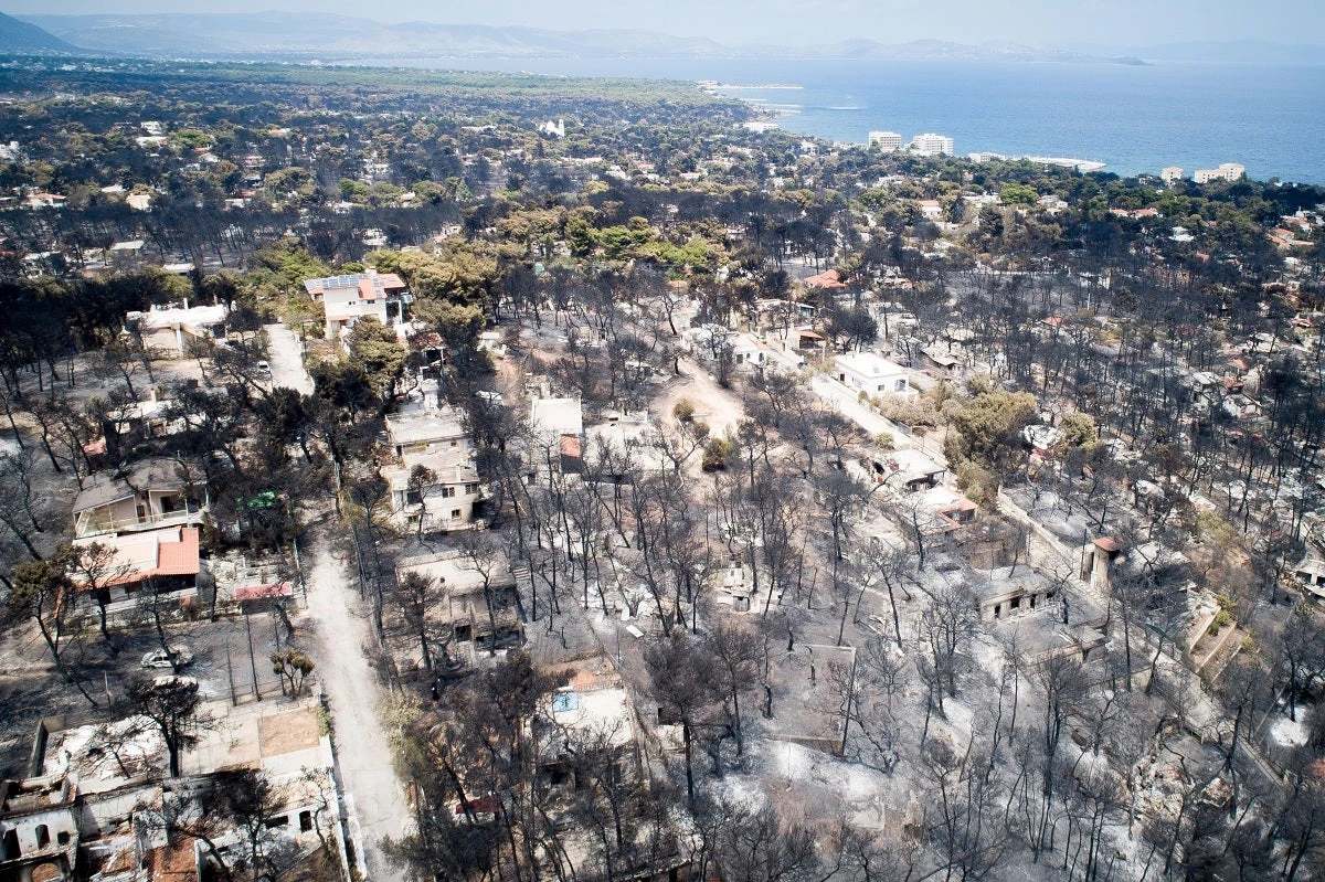91 οι νεκροί στη «σύγχρονη Πομπηία» του Τσίπρα – Πολιτικοί Νέρωνες και αμετανόητοι – Αυτά πρέπει να μπουν στο κατηγορητήριο
